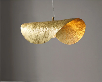 Minimalistische Koperen Hanglamp in Lotusblaad Ontwerp