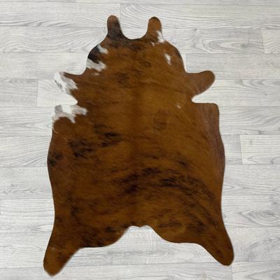 Kleine koeienhuid bruin wit zwart (Normandiër) 90x60cm
