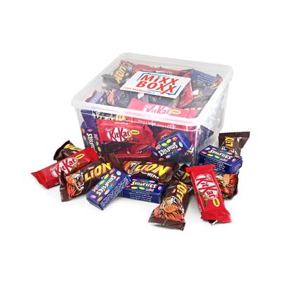 Nestlé Miniatures chocolademix - 56 stuks - Lion, KitKat & Smarti Nestlé Miniatures chocolademix - 56 stuks - Lion, KitKat & Smarti