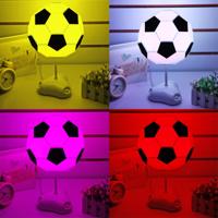 DIY Voetbal Lamp USB handgemaakte bedel nachtlampje / Desk Lamp kleurrijke bed Lamp(White)