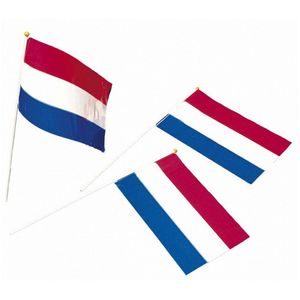 20x Nederland zwaaivlaggetjes 39 cm   -