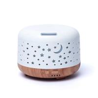 Eigen merk Aroma diffuser Nebula rond wit / houtmotief