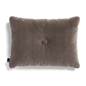 HAY Dot Cushion 1 Knoop Velours Kussen - Warmgrijs HAY Dot Cushion 1 Knoop Velours Kussen - Warmgrijs