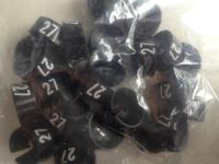 MB zwart/wit 27 voor op kledinghanger