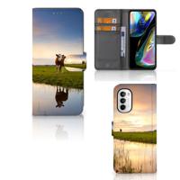 Motorola Moto G52 | Moto G82 | Telefoonhoesje | Met pasjeshouder | Koe Motorola Moto G52 | Moto G82 | Telefoonhoesje | Met pasjeshouder | Koe