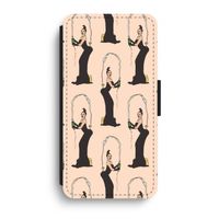 Pop Some Kim: iPhone XR Flip Hoesje