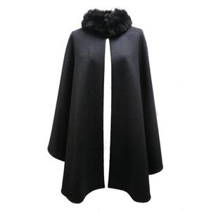 Alpaca cape zwart