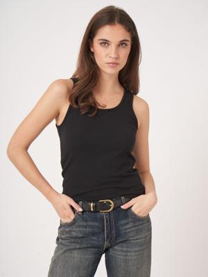Fijn ribgebreid jersey top