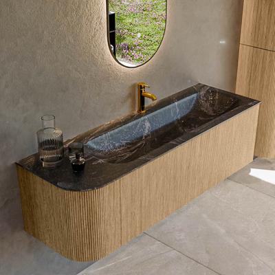 Mondiaz KURVE-DLUX 145 cm Onderkast Greeploos 1 Lade Met Deuren Oak, Wastafel Solid Surface Rechts Lava 1 Kraangat Zonder Spiegel (KRVBGL145L1L1D1KR-Oak/Lav)