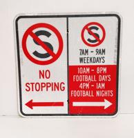 No Stopping Football Days AM Verkeersbord - Origineel - 46 x 46cm (2) No Stopping Football Days AM Verkeersbord - Origineel - 46 x 46cm (2)