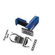 Travel bug stempel - Pocket 14 x 38 - eigen teamnaam Travel bug stempel - Pocket 14 x 38 - eigen teamnaam