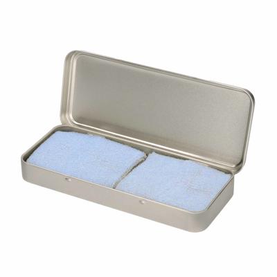 Sport zweetbandjes set - 2x stuks - lichtblauw - in metalen opslag / bewaar doosje - sport artikelen