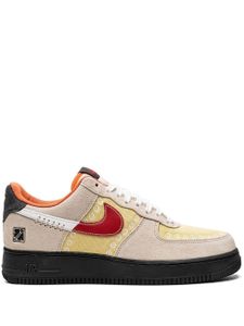 Nike baskets Air Force 1 'Somos Familia' - Tons neutres