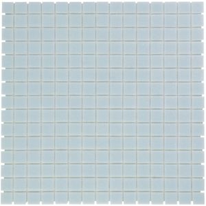 Tegelsample: The Mosaic Factory Amsterdam vierkante glasmozaïek tegels 32x32 ultra lichtblauw