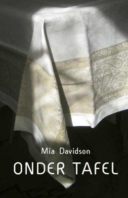Onder tafel (Paperback)