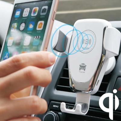 C6 Gravity inductie auto Qi draadloze oplader snel opladen lucht vent telefoon houder (wit)