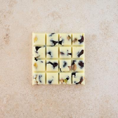 Chocolates For You Choc block wit berries/pistachio 100 gram