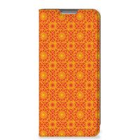 Xiaomi 12 | 12X Hoesje met Magneet Batik Oranje