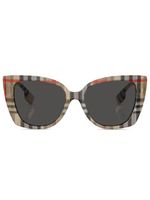 Burberry Eyewear lunettes de soleil Meryl à monture papillon - Marron - thumbnail