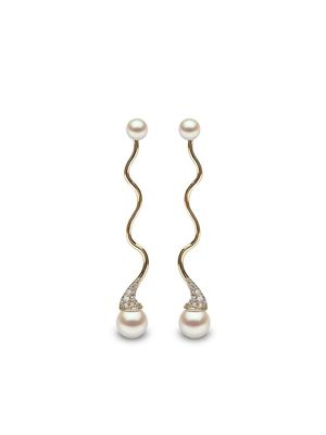 Yoko London boucles d'oreilles Sleek en or 18ct ornées de perles d'Akoya et diamants