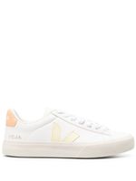 VEJA baskets en cuir - Blanc