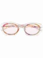 MCQ lunettes de soleil à monture ronde transparente - Rose