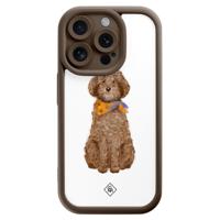 iPhone 15 Pro bruine case - Labradoodle