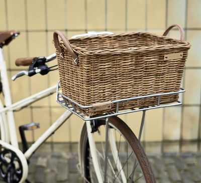 Basil Rotan fietsmand portland classic 49 x 36 x 24 cm - bruin