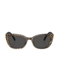 Dolce & Gabbana Kids lunettes de soleil imprimées à monture papillon - Noir