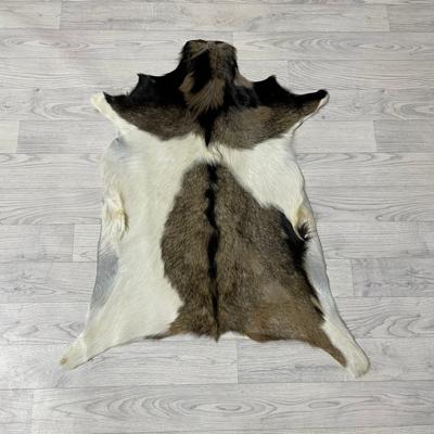 Geitenhuid bruin zwart wit 85x75cm