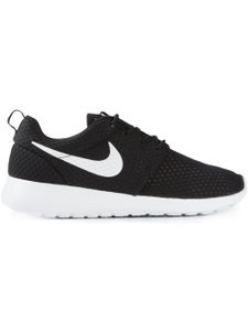 Nike baskets Rosherun BR - Noir