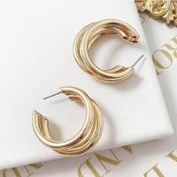 Trendy ronde kleine hoepel oorbellen eenvoudige stijl charme Earings glad voor Women(golden)