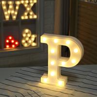 Alfabet P Engelse letter vorm decoratieve licht droge batterij aangedreven warm wit staande opknoping LED vakantie licht
