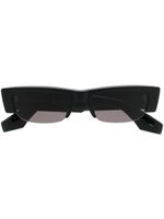 Alexander McQueen Eyewear lunettes de soleil rectangulaires à logo - Noir - thumbnail