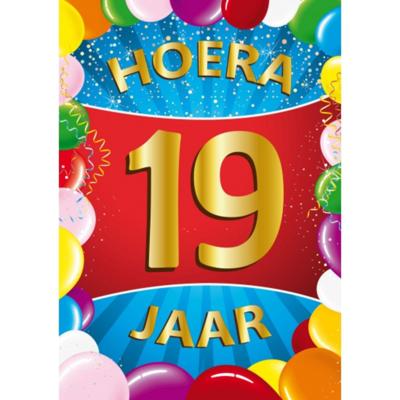 Verjaardag deurposter - 19 jaar - multi - 59 x 84 cm - leeftijd feestartikelen Verjaardag deurposter - 19 jaar - multi - 59 x 84 cm - leeftijd feestartikelen