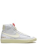 Nike baskets montantes Blazer '77 VNTG ' Popcorn' - Blanc