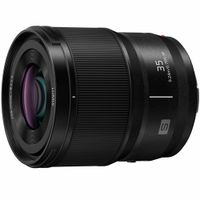 Panasonic Lumix S 35mm F/1.8 Panasonic Lumix S 35mm F/1.8