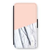 A touch of peach: iPhone 12 Pro Max Flip Hoesje