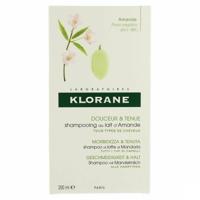 Klorane Shampoo Met Amandelmelk Verzachtend Effect Alle Haartypes 200ml