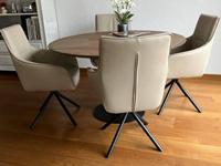 Set van 4 leren eetkamerstoelen - draaibaar - crème kleur leer - Echt leer, Industrieel, ontdek de vele Leersoorten en Kleuren bij ShopX Set van 4 leren eetkamerstoelen - draaibaar - crème kleur leer - Echt leer, Industrieel, ontdek de vele Leersoorten en Kleuren bij ShopX