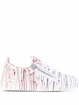 Giuseppe Zanotti baskets Frankie à effet tâches de peinture - Blanc