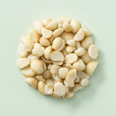 Macadamia noten stukjes ongebrand 11,34 kg doos