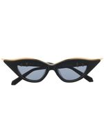 VALENTINO GARAVANI EYEWEAR lunettes de soleil à monture papillon - Noir