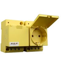 Din rail stopcontact met klep en LED 2p+PE geel voor groepenkast of schakelkast Din rail stopcontact met klep en LED 2p+PE geel voor groepenkast of schakelkast