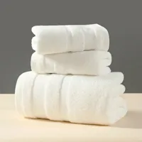 Premium Sneldrogende Badhanddoek - 100% Katoen | Zacht, Huidvriendelijk & Milieuvriendelijk | 35x73 cm Premium Sneldrogende Badhanddoek - 100% Katoen | Zacht, Huidvriendelijk & Milieuvriendelijk | 35x73 cm