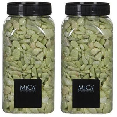 Mica decorations Decoratie/hobby steentjes - lime groen - 2x 650 ml - 5-8 mm Mica decorations Decoratie/hobby steentjes - lime groen - 2x 650 ml - 5-8 mm