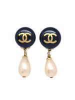 CHANEL Pre-Owned boucles d'oreilles à perle artificielle (1994) - thumbnail