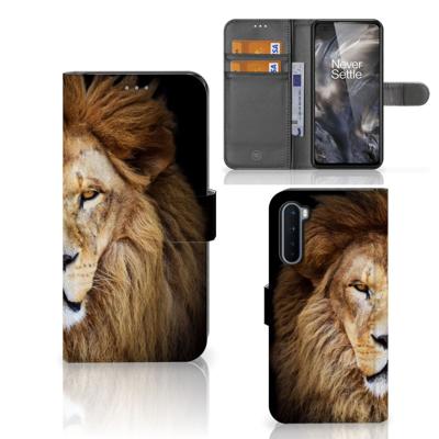 OnePlus Nord | Telefoonhoesje | Met pasjeshouder | Leeuw