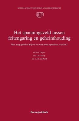Het spanningsveld tussen feitengaring en geheimhouding (Paperback)
