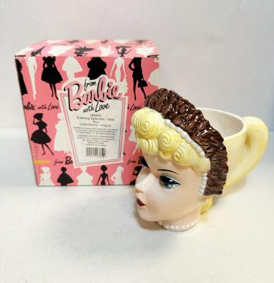 Mattel Barbie Door Enesco Evening Splendor, 1959 Koffie Mok 1996
